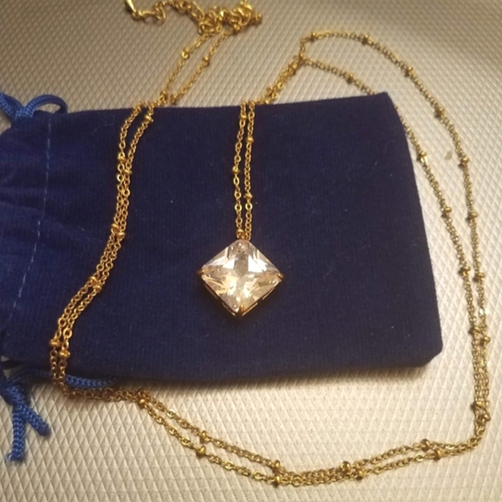 SparklePop Sydney Gold Necklace with Crystal Pendant NEW - Picture 1 of 5